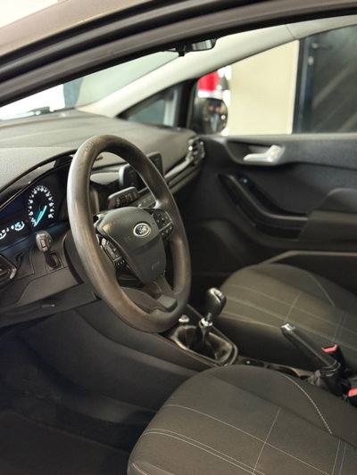 Ford Fiesta 1.5 TDCi 5 porte Titanium (10)