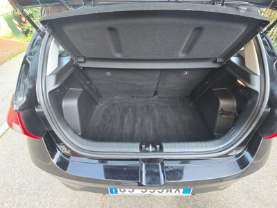 Hyundai i20 1.2 MPI MT ConnectLine (14)