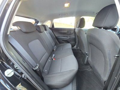 Hyundai i20 1.2 MPI MT ConnectLine (16)