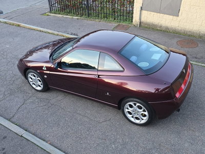Alfa Romeo Gtv 2.0i JTS 16V cat (2)