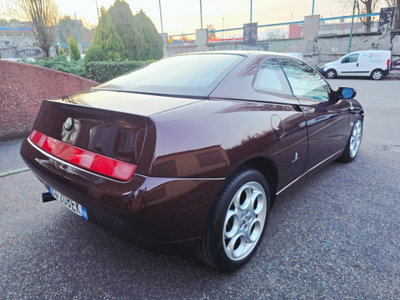 Alfa Romeo Gtv 2.0i JTS 16V cat (5)