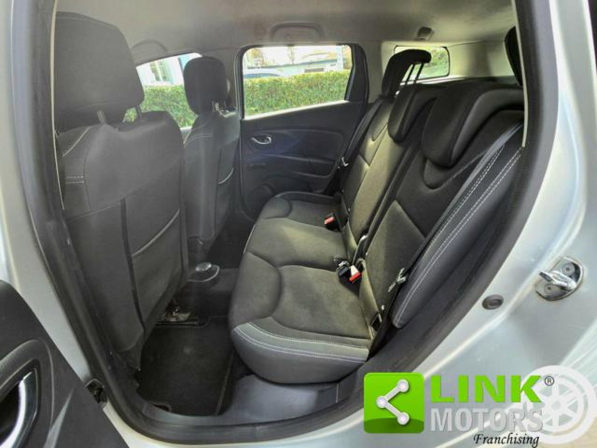Renault Clio Sporter dCi 8V 90 CV Duel (12)