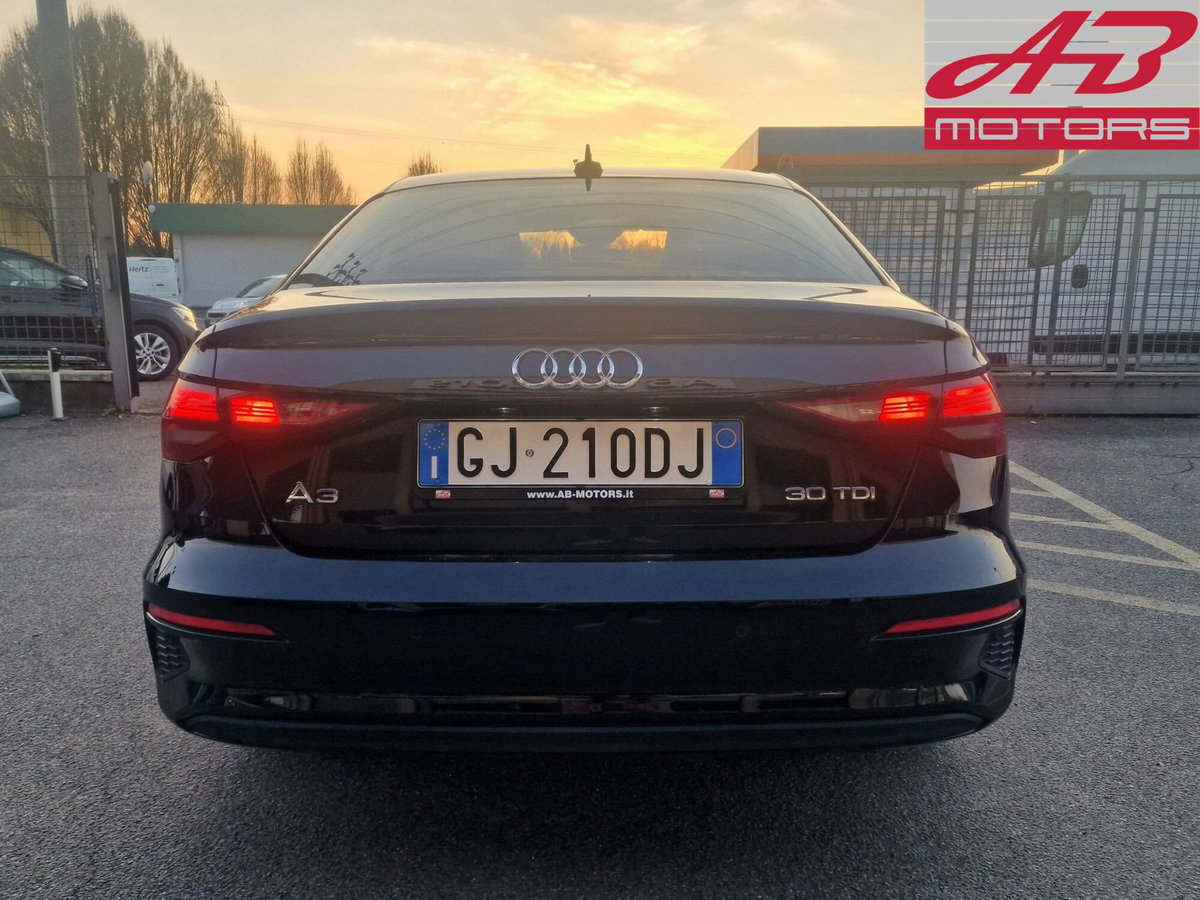 Audi A3 Sedan 30 TDI S tronic Business Advanced (6)