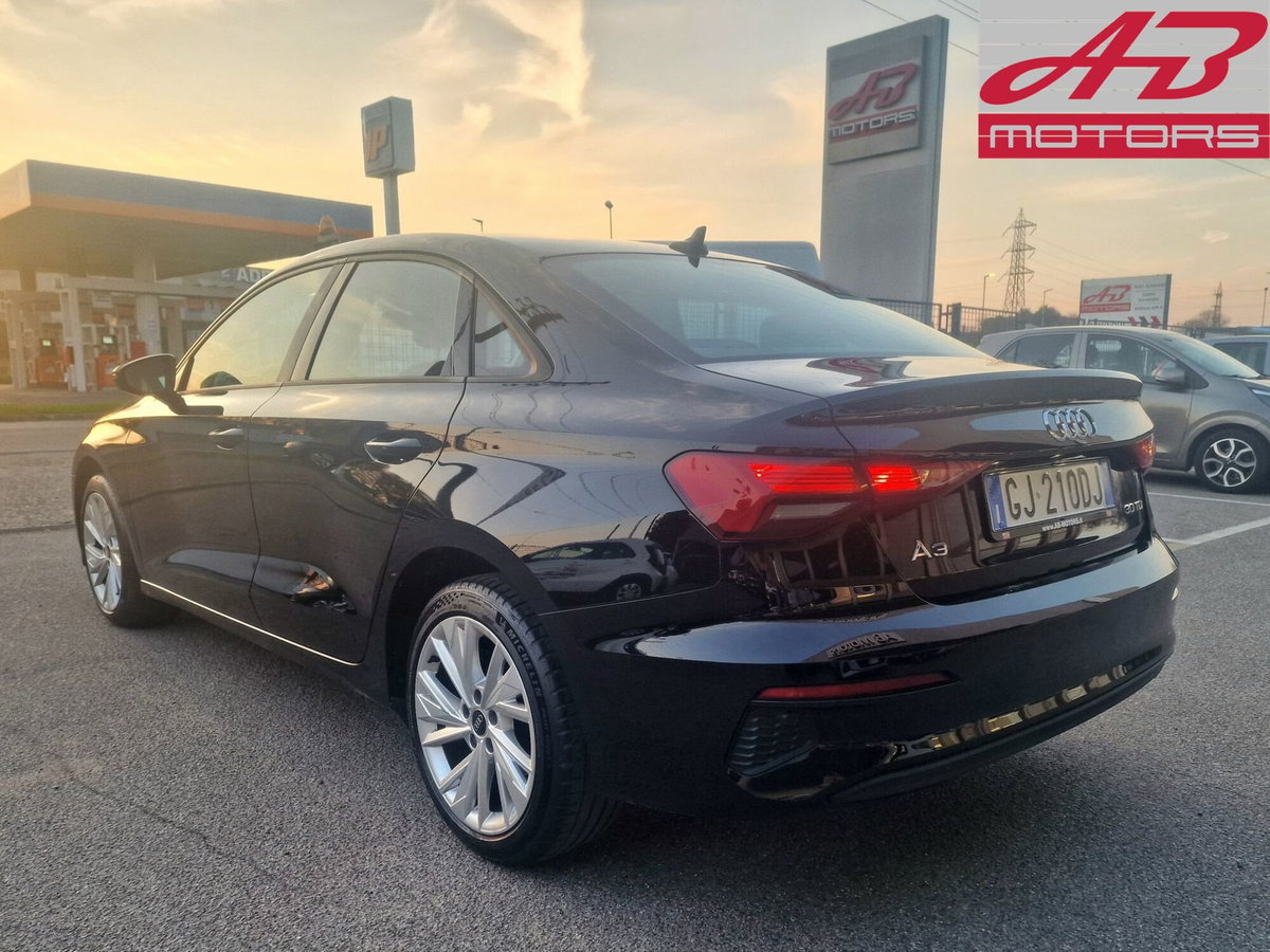 Audi A3 Sedan 30 TDI S tronic Business Advanced (7)
