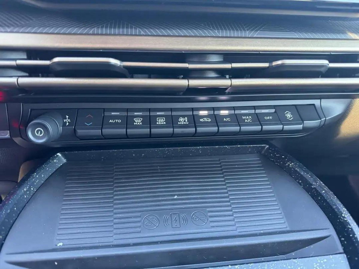 Lancia Ypsilon 51kWh LX (12)