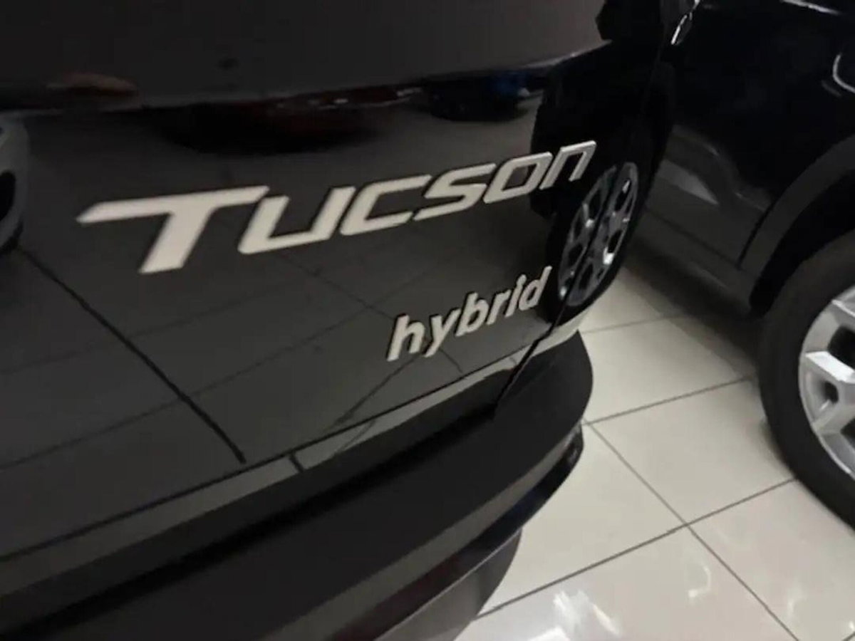 Hyundai Tucson 1.6 hev Exellence 2wd 239cv auto (5)
