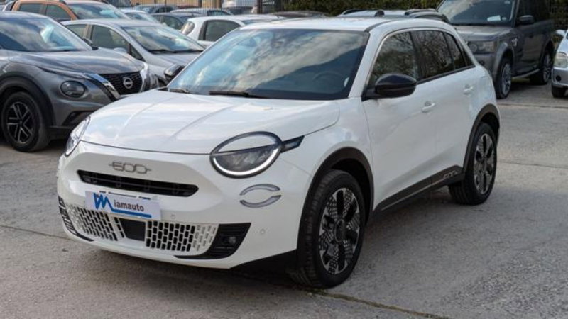 Fiat 600 1.2 hybrid La Prima II 110cv auto