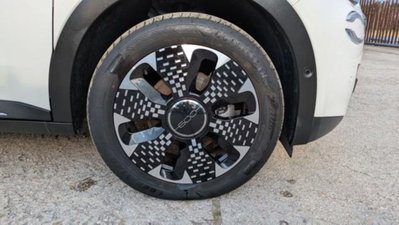 Fiat 600 1.2 hybrid La Prima II 110cv auto (15)