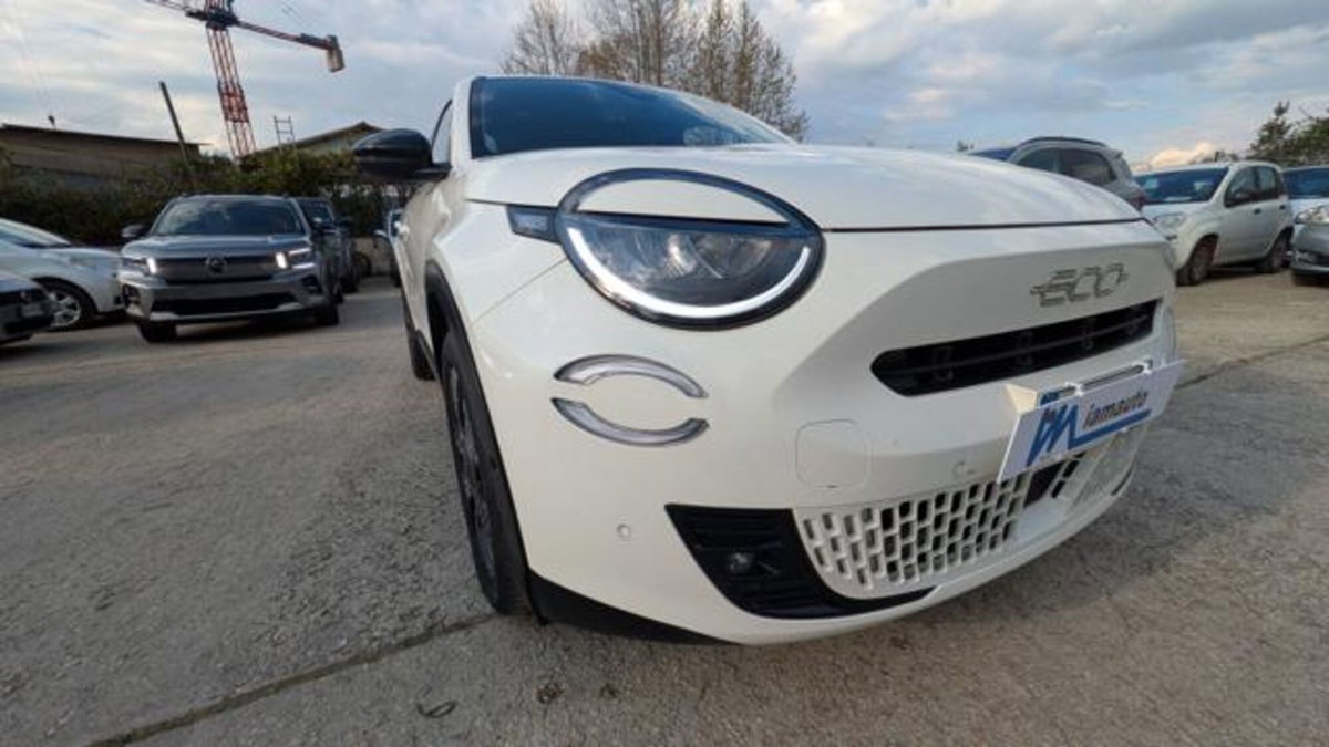 Fiat 600 1.2 hybrid La Prima II 110cv auto (16)