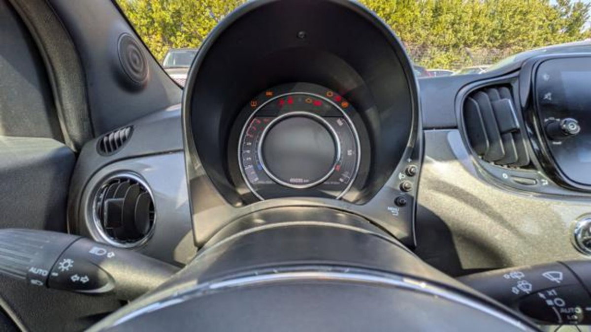 Fiat 500 1.0 Hybrid Dolcevita (9)