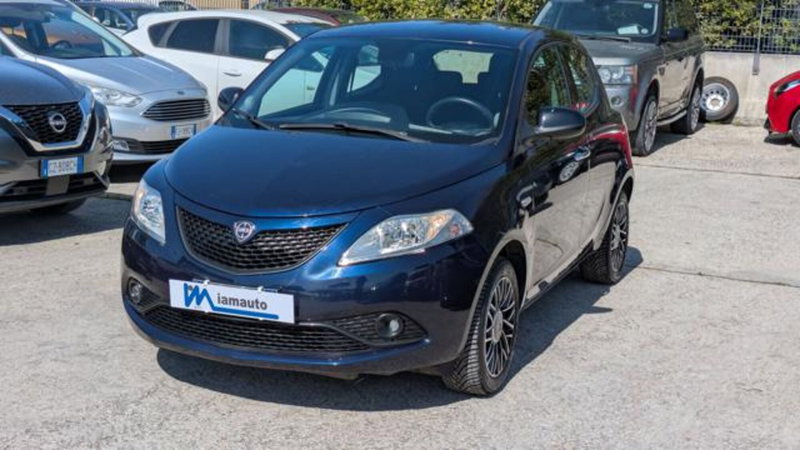 Lancia Ypsilon 1.2 69 CV 5 porte GPL Ecochic Alberta Ferretti