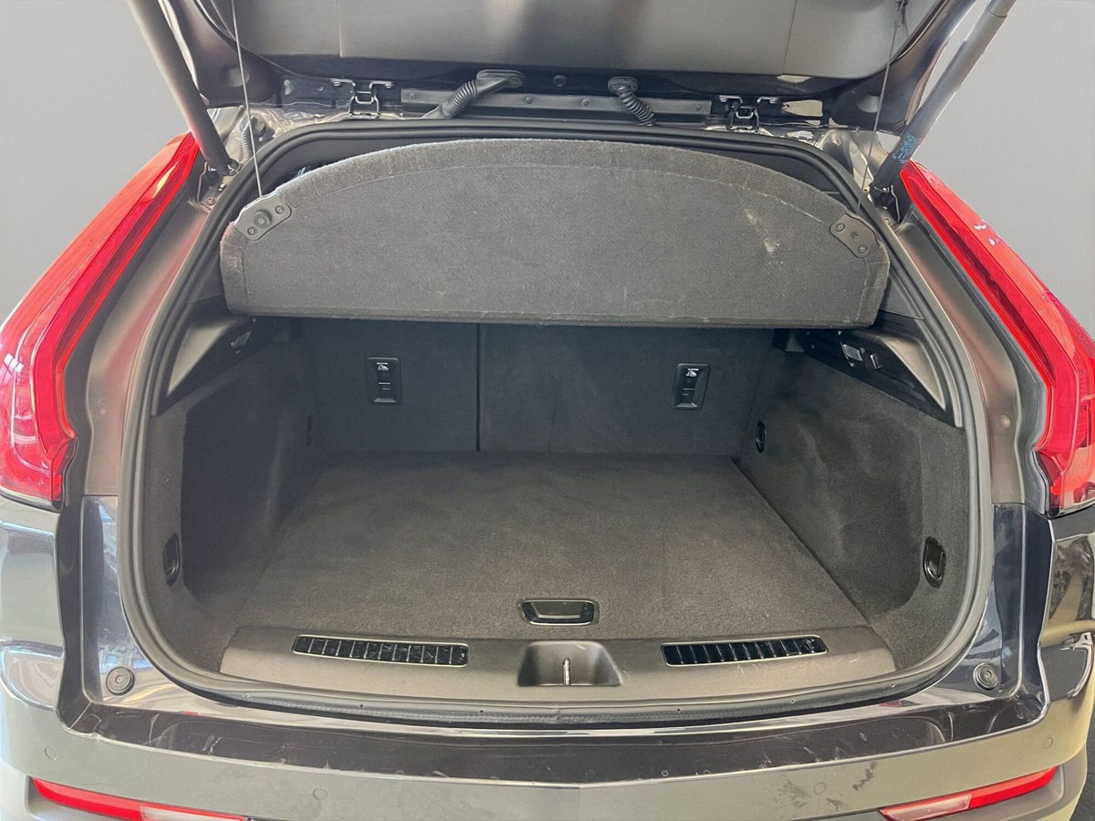 Cadillac XT4 XT4 350 TD AWD Premium Luxury (7)