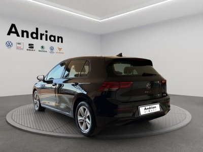 Volkswagen Golf 1.0 eTSI EVO DSG Life (2)