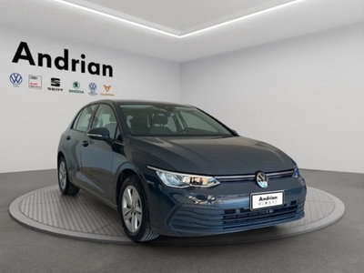 Volkswagen Golf 1.0 eTSI EVO DSG Life (4)