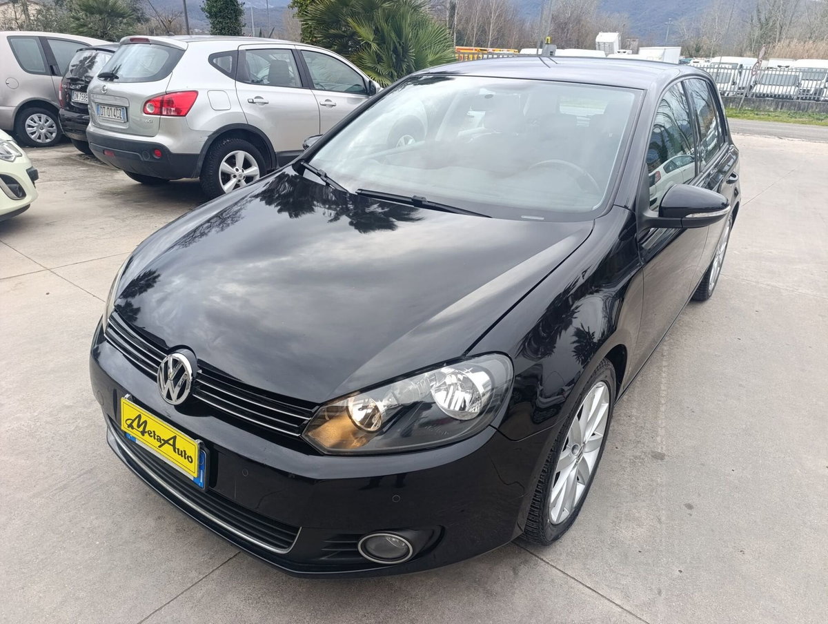 Volkswagen Golf 1.6 TDI DPF 5p. BlueMotion (2)