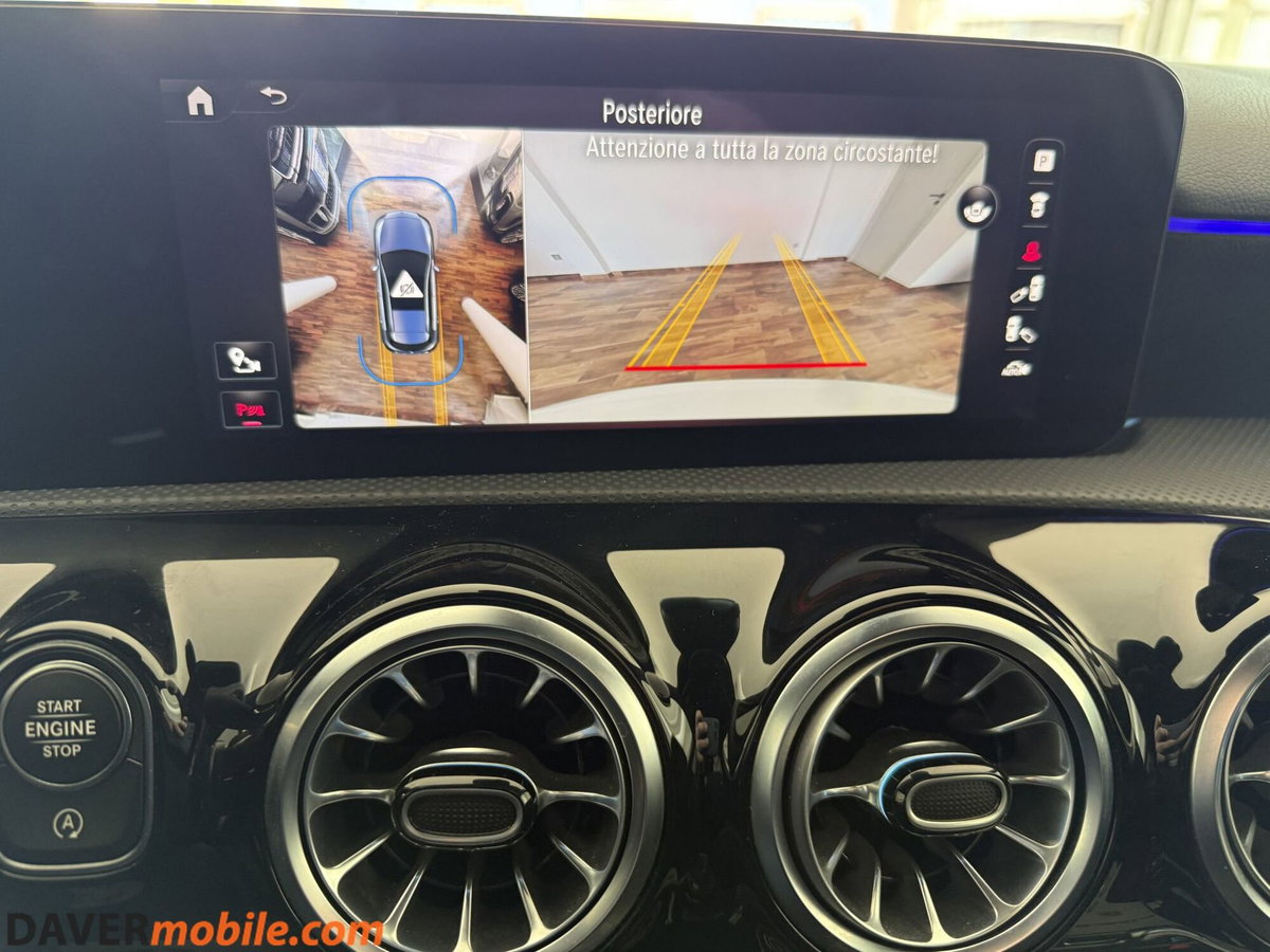 Mercedes-Benz Classe A 180 d Premium (14)