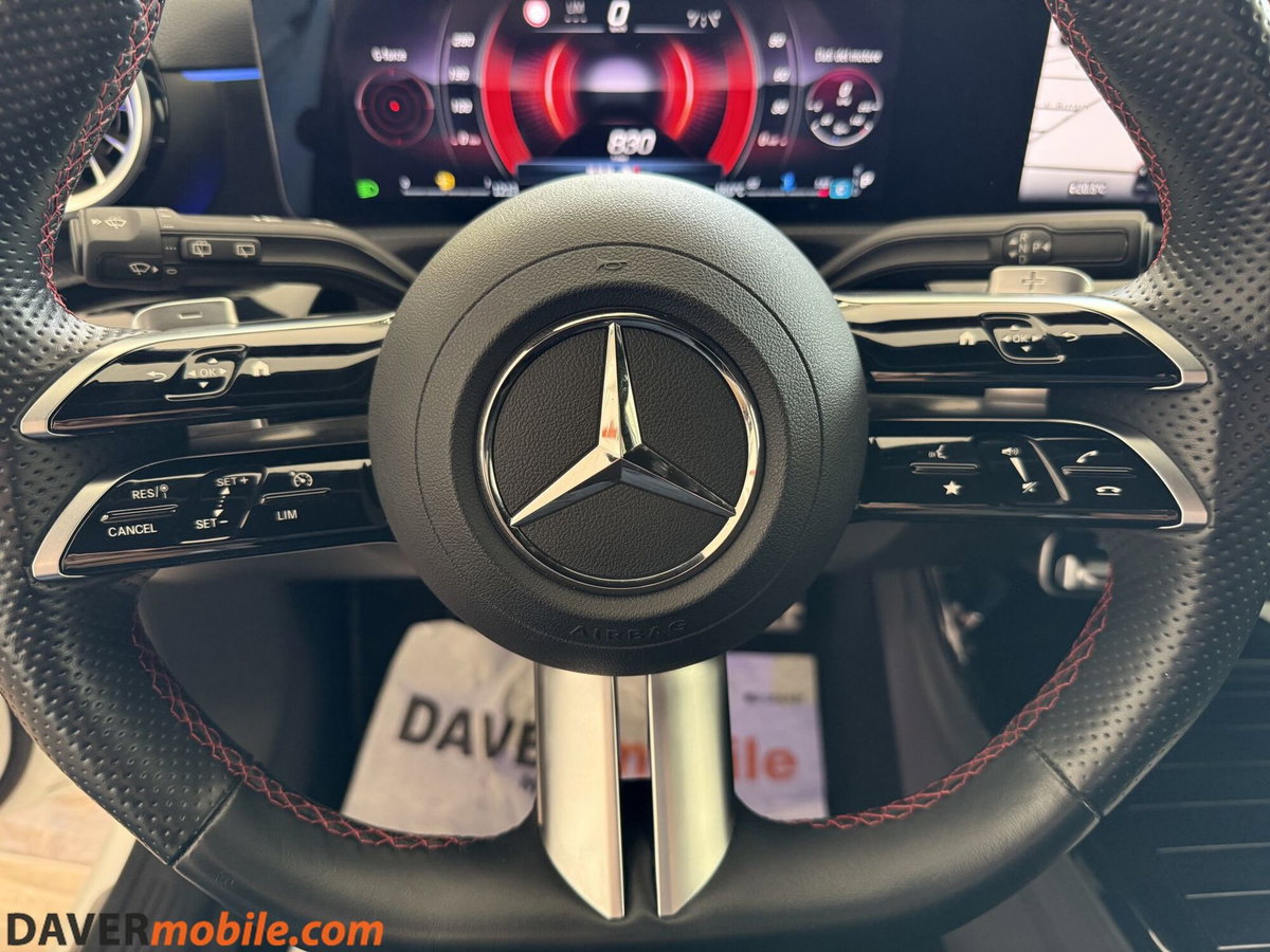 Mercedes-Benz Classe A 180 d Premium (18)