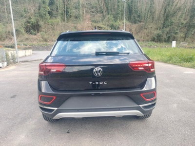 Volkswagen T-Roc 1.0 tsi Style 115cv (7)