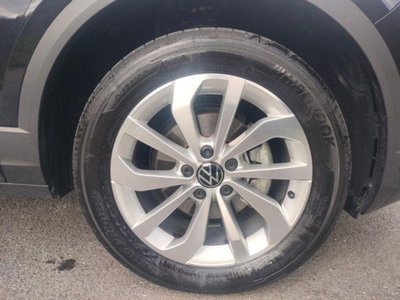 Volkswagen T-Roc 1.0 tsi Style 115cv (9)