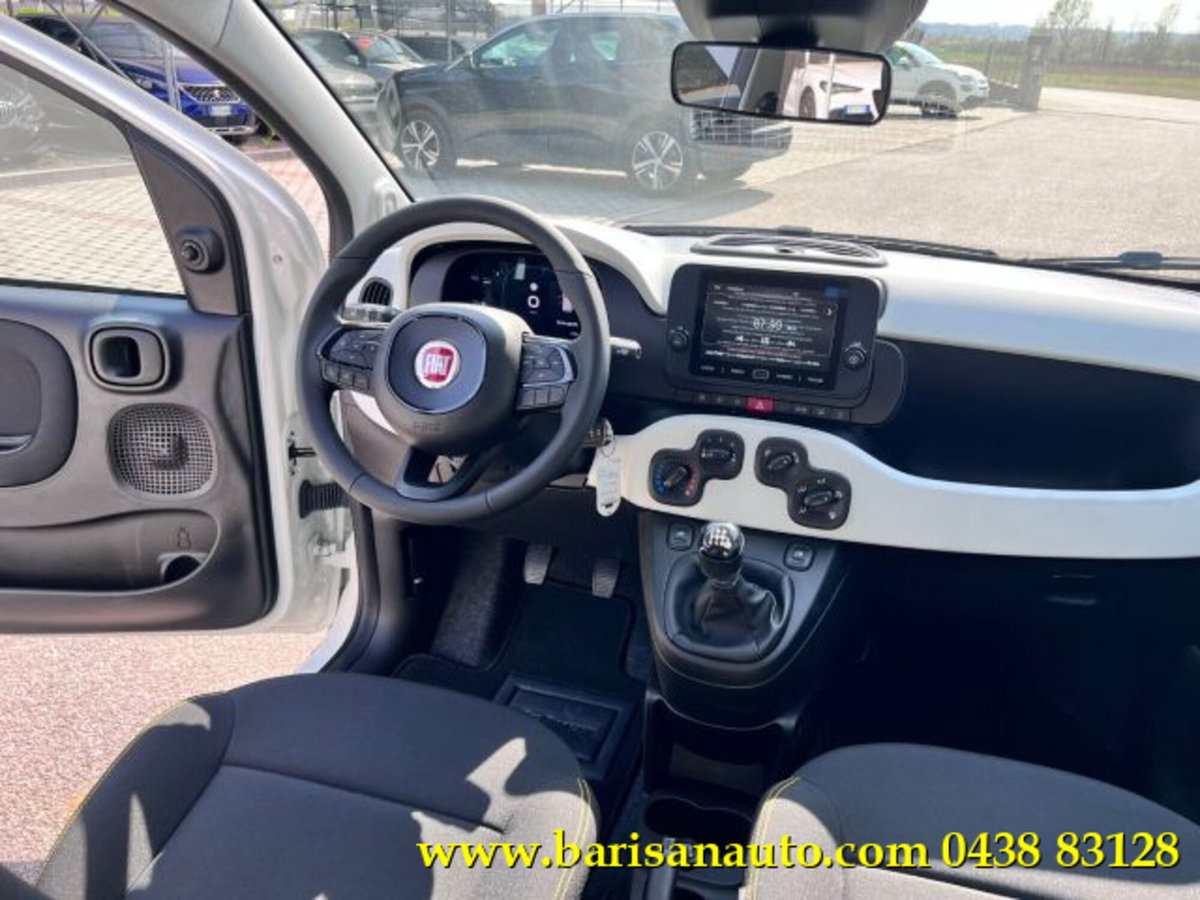 Fiat Panda Cross 1.0 firefly hybrid Cross s&s 70cv 5p.ti (9)