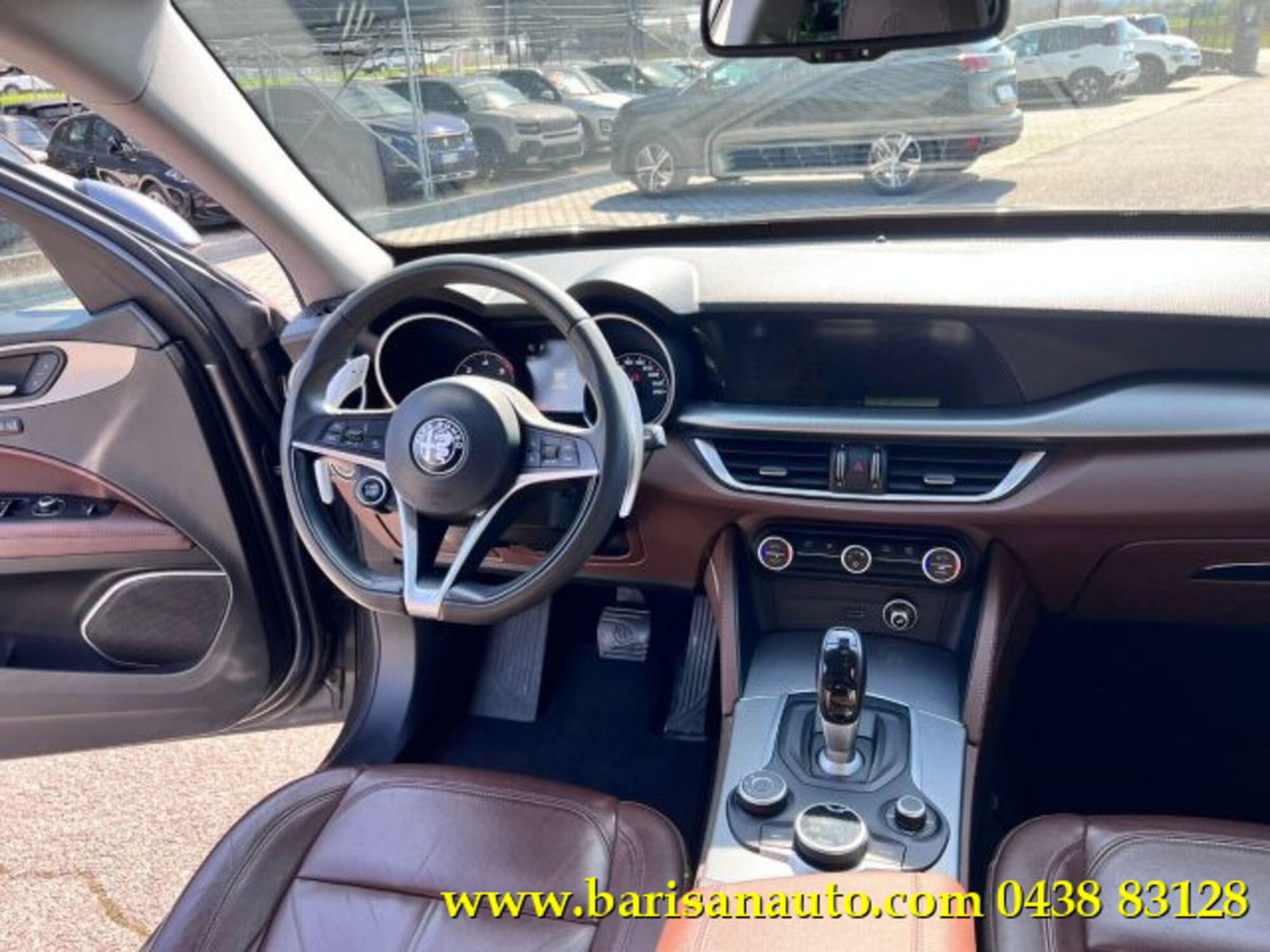Alfa Romeo Stelvio Stelvio 2.2 Turbodiesel 210 CV AT8 Q4 Executive (15)