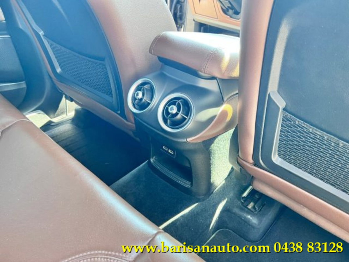 Alfa Romeo Stelvio Stelvio 2.2 Turbodiesel 210 CV AT8 Q4 Executive (17)