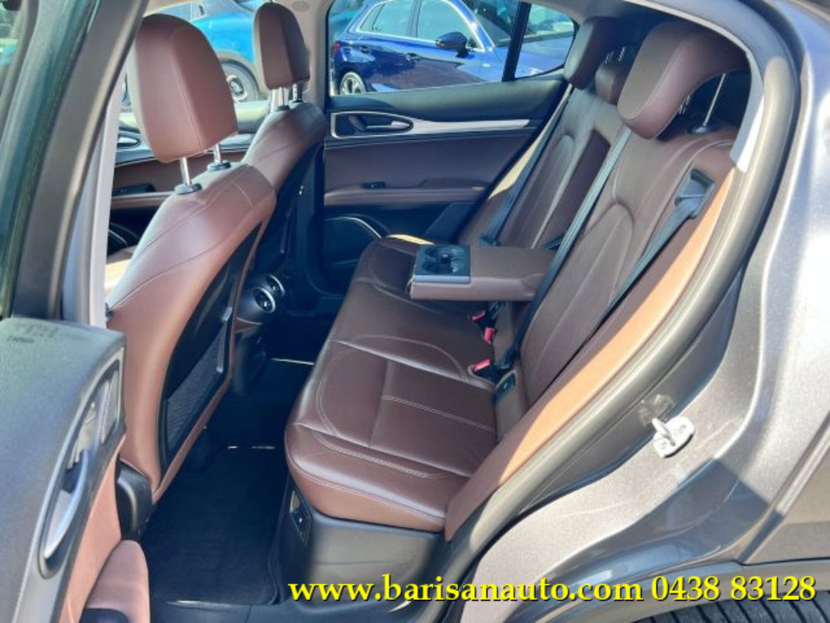 Alfa Romeo Stelvio Stelvio 2.2 Turbodiesel 210 CV AT8 Q4 Executive (7)