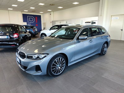 BMW Serie 3 Touring 318d  mhev 48V auto usata