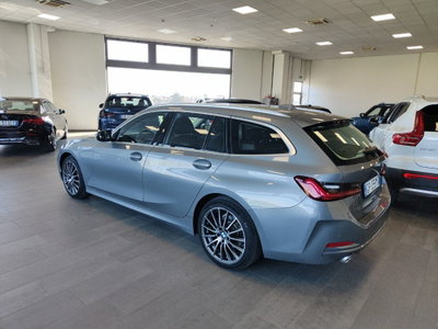 BMW Serie 3 Touring 318d  mhev 48V auto (9)
