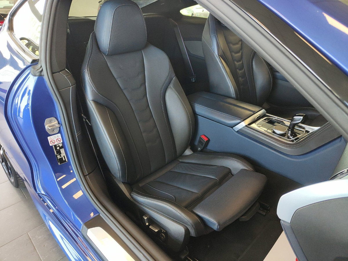 BMW Serie 8 Coupé 840d 48V xDrive (5)
