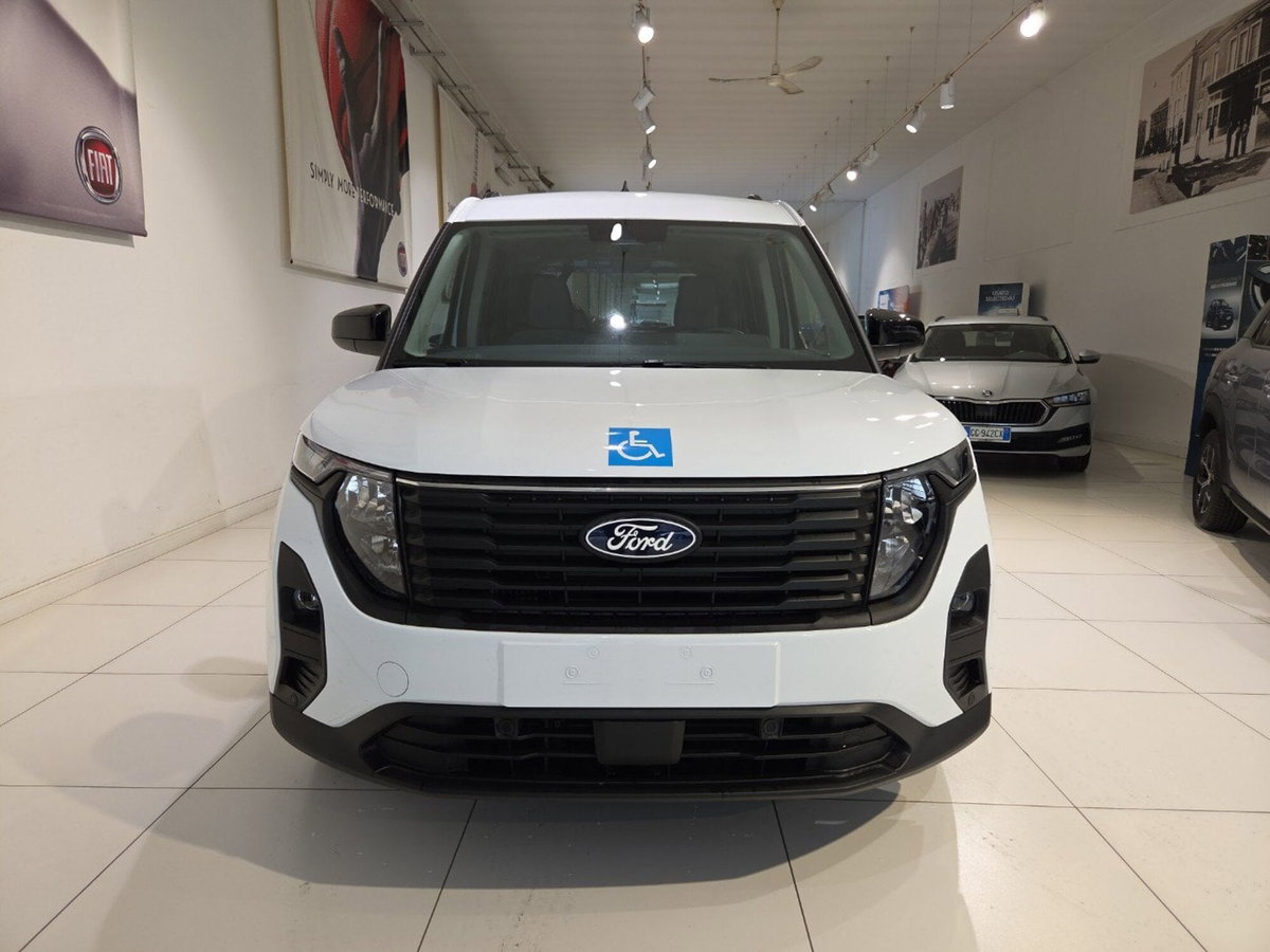 Ford Tourneo Courier 1.0 ecoboost 125cv Titanium powershift (2)