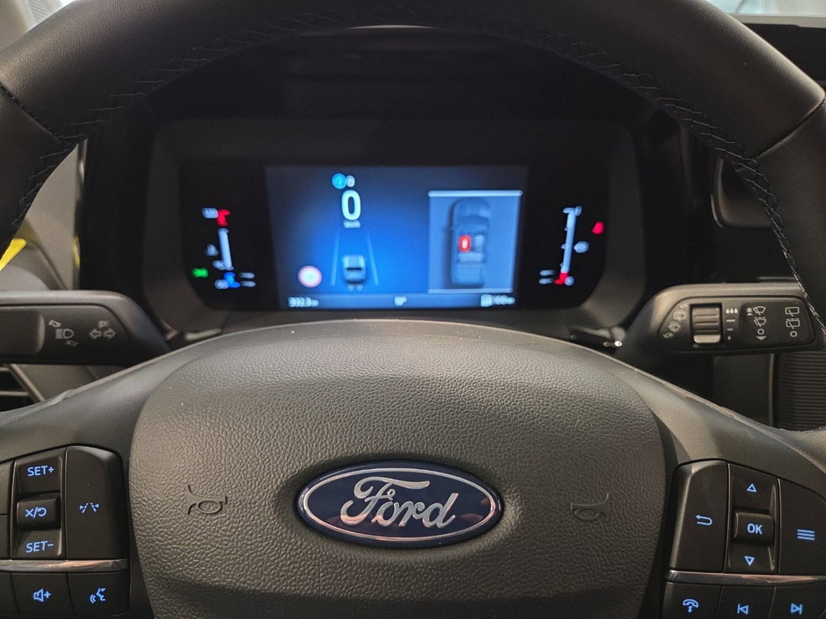 Ford Tourneo Courier 1.0 ecoboost 125cv Titanium powershift (20)