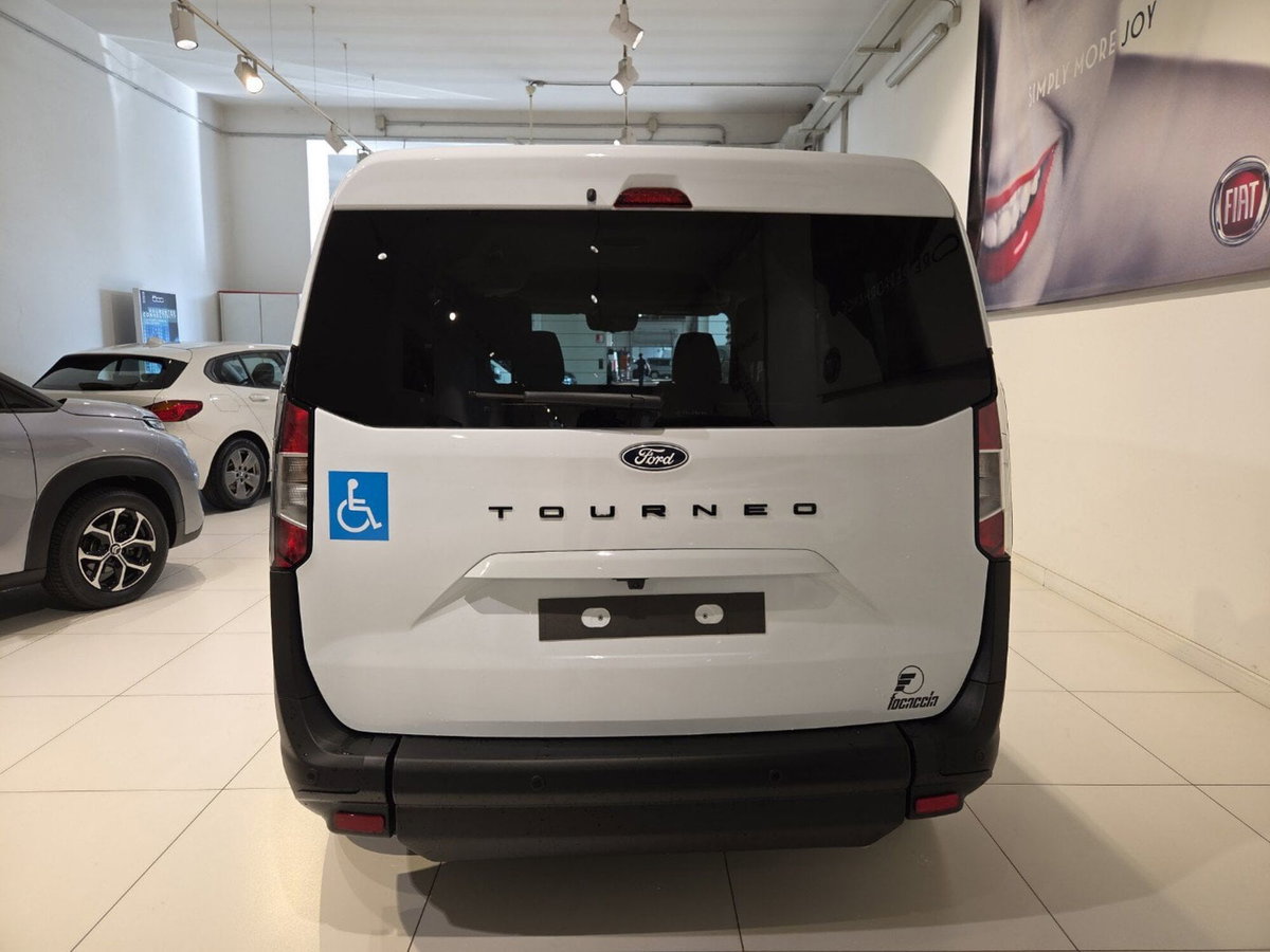 Ford Tourneo Courier 1.0 ecoboost 125cv Titanium powershift (6)