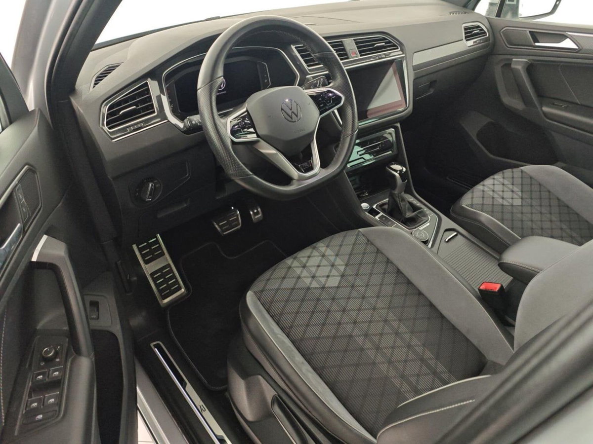 Volkswagen Tiguan Allspace 2.0 TDI 200 CV SCR DSG 4MOTION R-Line (11)