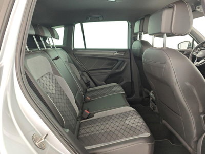 Volkswagen Tiguan Allspace 2.0 TDI 200 CV SCR DSG 4MOTION R-Line (17)