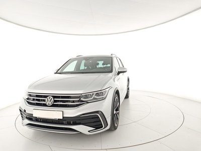 Volkswagen Tiguan Allspace 2.0 TDI 200 CV SCR DSG 4MOTION R-Line (2)