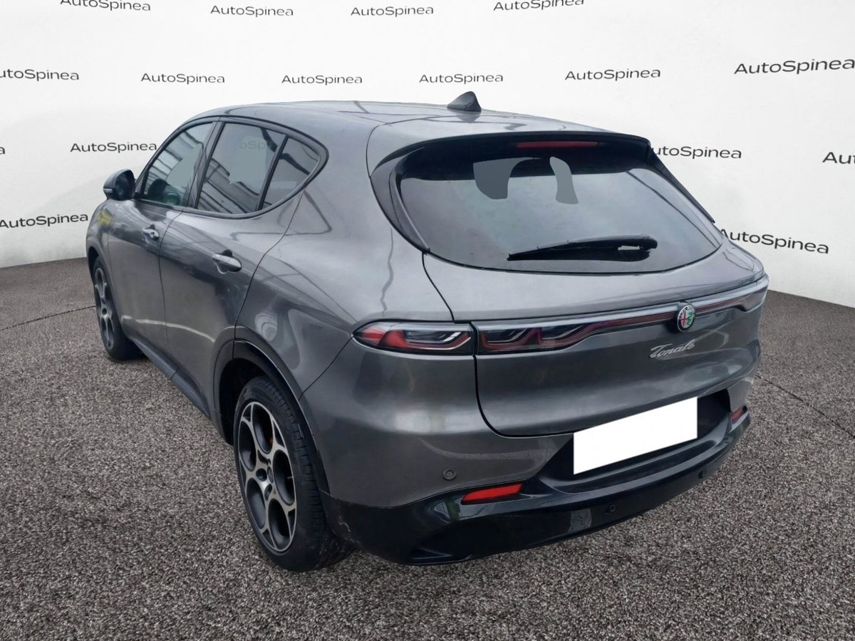 Alfa Romeo Tonale 1.5 hybrid Veloce 160cv tct7 (3)