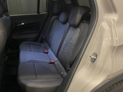 Jeep Avenger 1.2 turbo e-hybrid mhev Summit fwd 110cv edct6 (10)