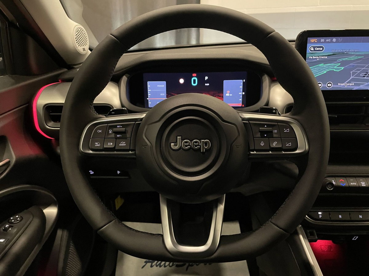Jeep Avenger 1.2 turbo e-hybrid mhev Summit fwd 110cv edct6 (11)