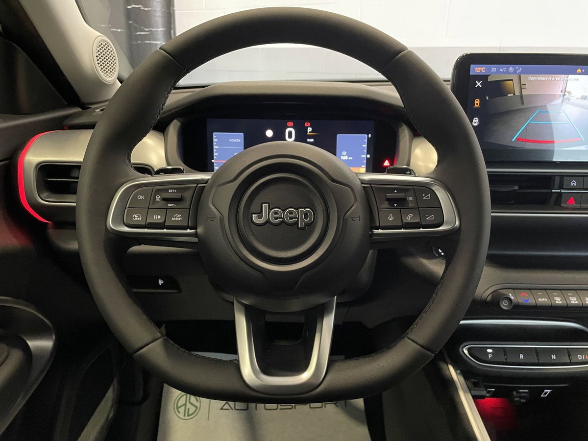 Jeep Avenger 1.2 turbo e-hybrid mhev Summit fwd 110cv edct6 (11)