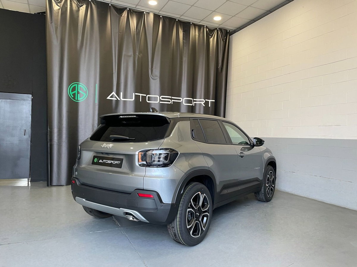 Jeep Avenger 1.2 turbo e-hybrid mhev Summit fwd 110cv edct6 (7)