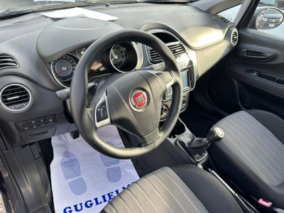 Fiat Punto 1.2 8V 5 porte Street (10)