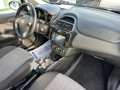 Fiat Punto 1.2 8V 5 porte Street (16)