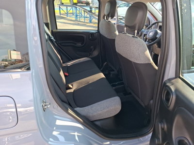 Fiat Panda 1.0 FireFly S&S Hybrid City Cross (19)