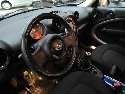 MINI Mini Countryman 1.6 Cooper D Countryman (11)