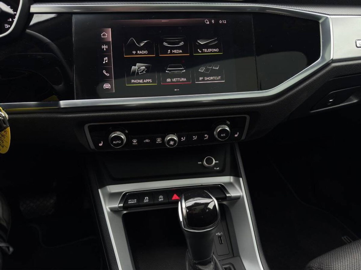 Audi Q3 Sportback 40 TDI quattro S tronic S line edition (16)