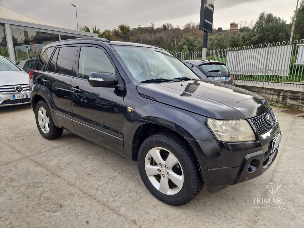 Suzuki Grand Vitara 1.9 DDiS 5 porte Evolution (3)