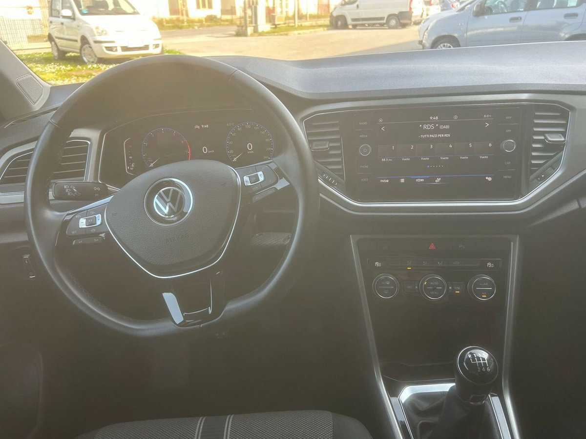 Volkswagen T-Roc 1.0 TSI Style (10)