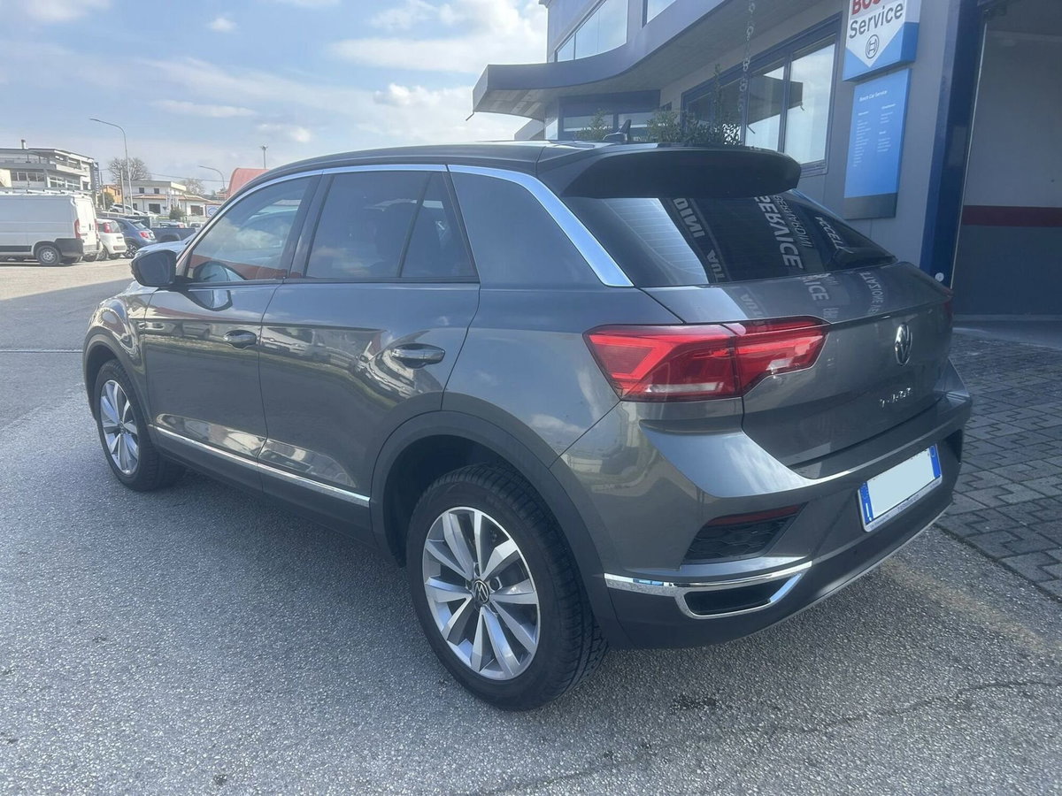 Volkswagen T-Roc 1.0 TSI Style (4)