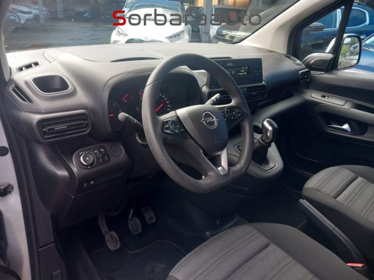 Opel Combo Furgone Cargo 1.5 Diesel 100CV S&S PL-DC 850kg Essentia (15)